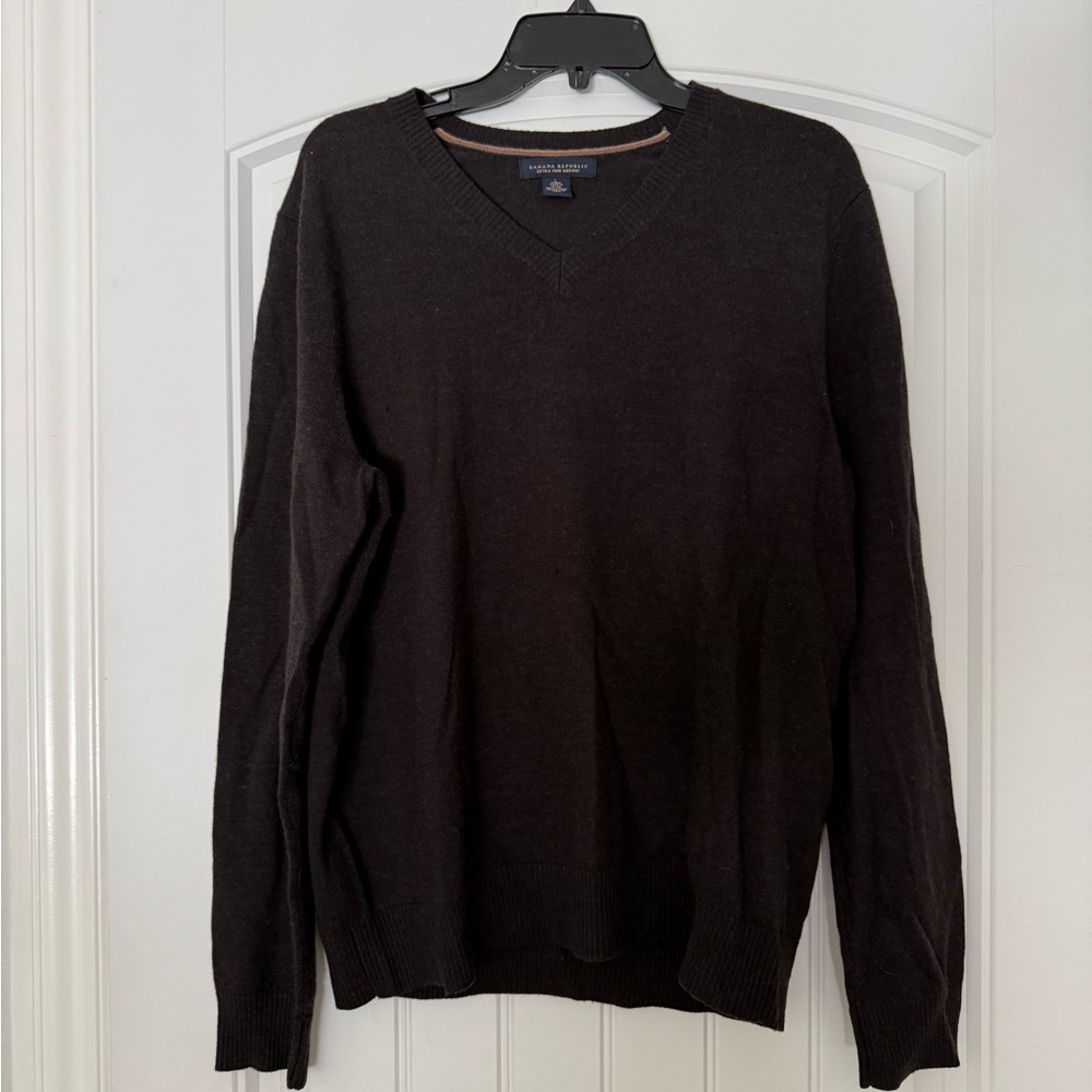 Banana Republic Dark Brown V-Neck Men's Sweater